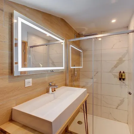 Apartmanhotel En 3*